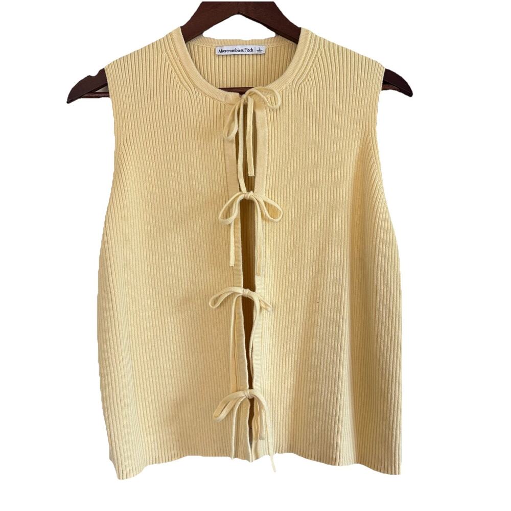 Abercrombie & Fitch Women's Yellow Tie-Front Crew Neck Sweater Vest Size Large